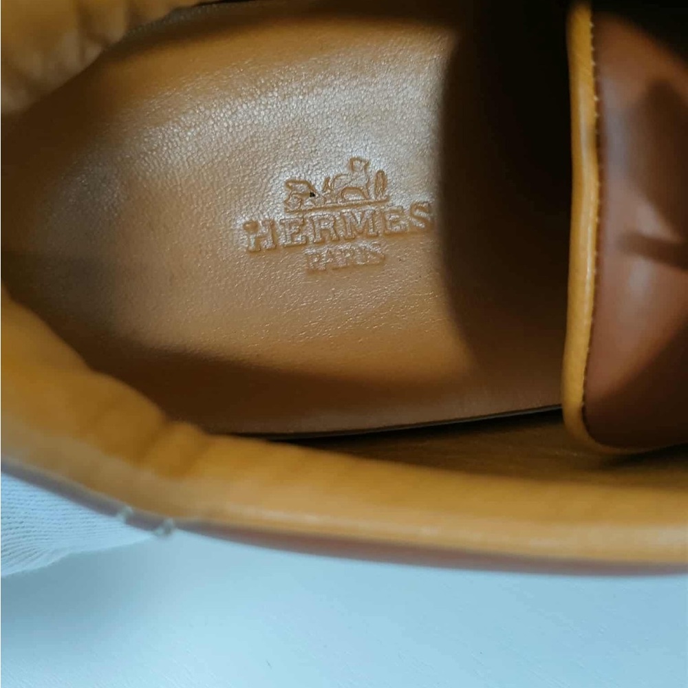 Hermes Unisex Sneakers - Picture 11 of 12